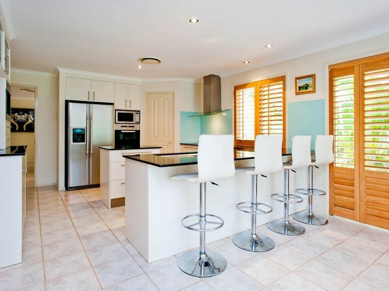 18 FITZALAN CIRCUIT, Arundel QLD 4214