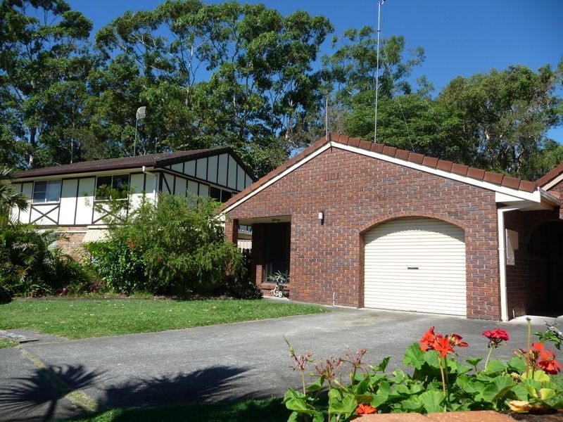 1/15 Eurimbula Court, Paradise Point QLD 4216