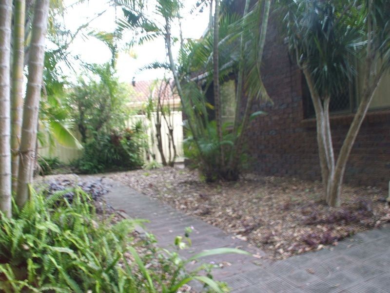 1/15 Eurimbula Court, Paradise Point QLD 4216