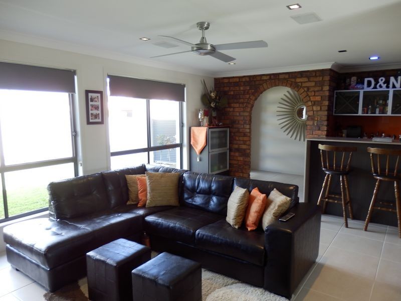 18 Salvia Street, Hollywell QLD 4216