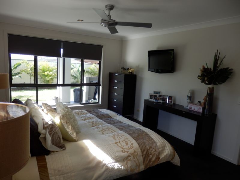 18 Salvia Street, Hollywell QLD 4216