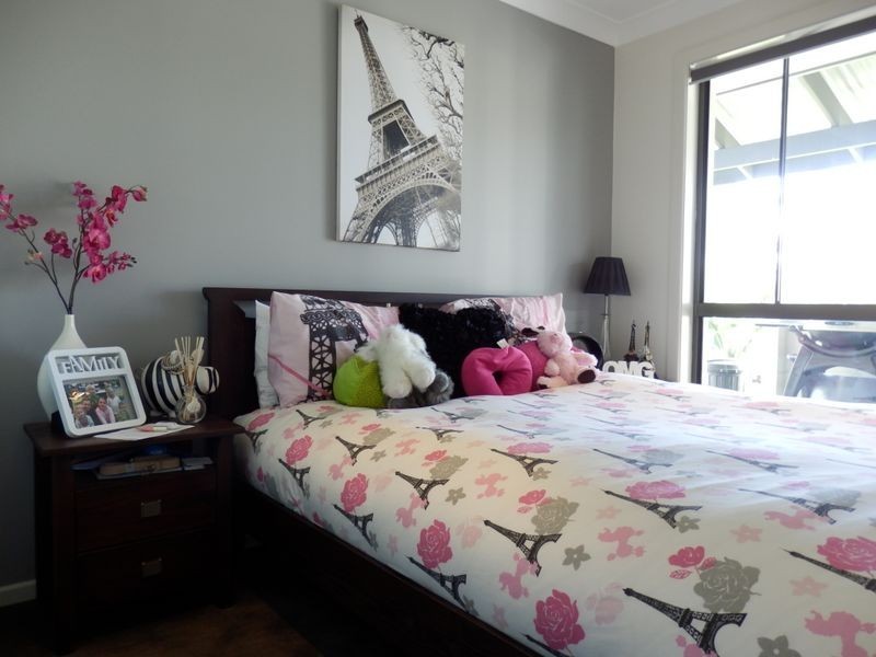 18 Salvia Street, Hollywell QLD 4216