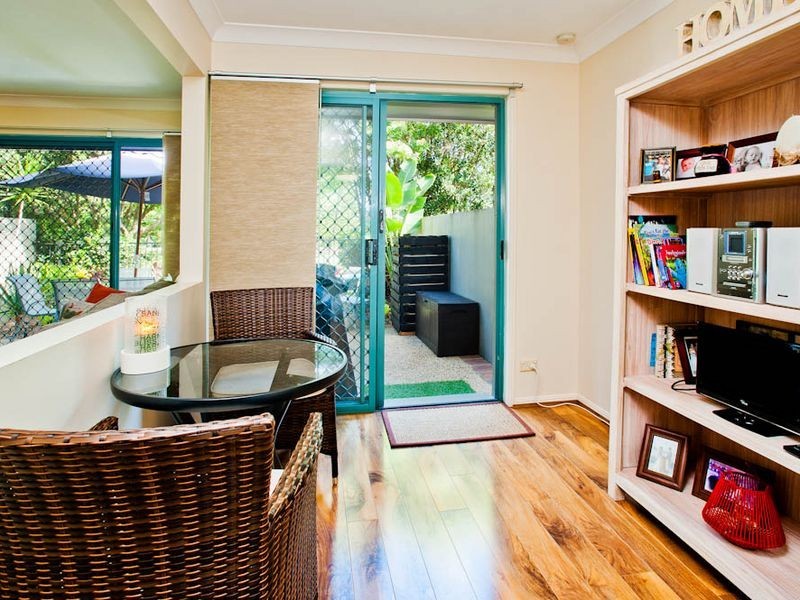 121/19 SANTA BARBARA ROAD, Hope Island QLD 4212