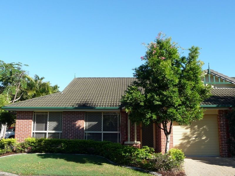 13/400 Pine Ridge Rd, Coombabah QLD 4216