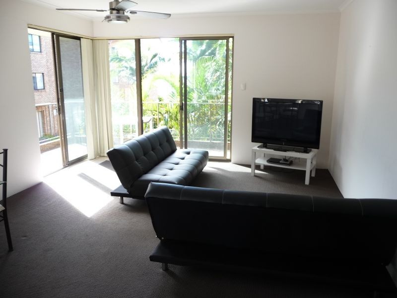 24/490 Marine Parade, Biggera Waters QLD 4216