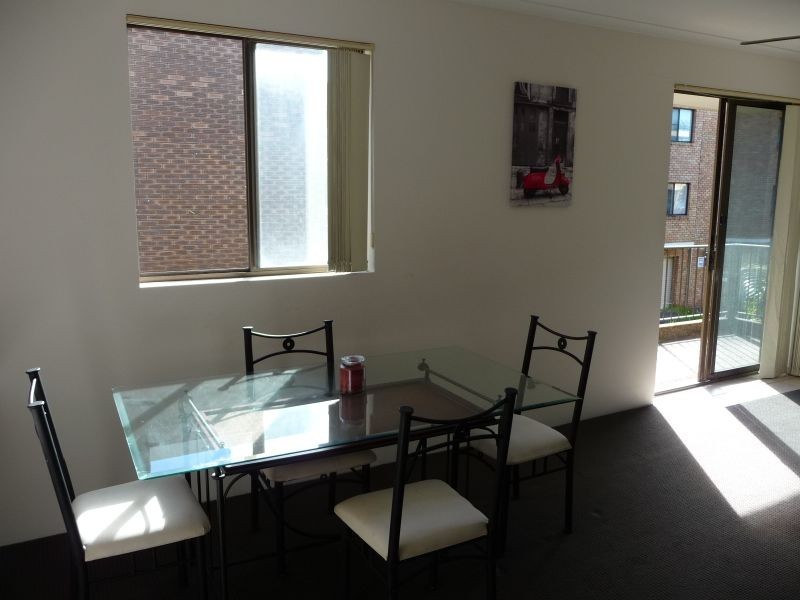 24/490 Marine Parade, Biggera Waters QLD 4216