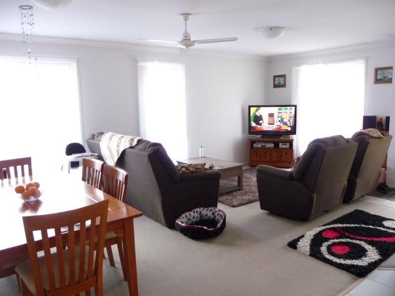 15 Fairweather Drive, Parkwood QLD 4214