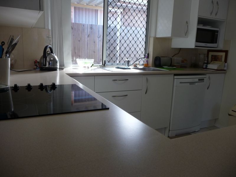 15 Fairweather Drive, Parkwood QLD 4214