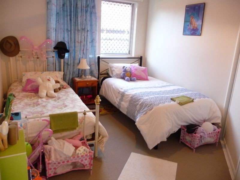 15 Fairweather Drive, Parkwood QLD 4214