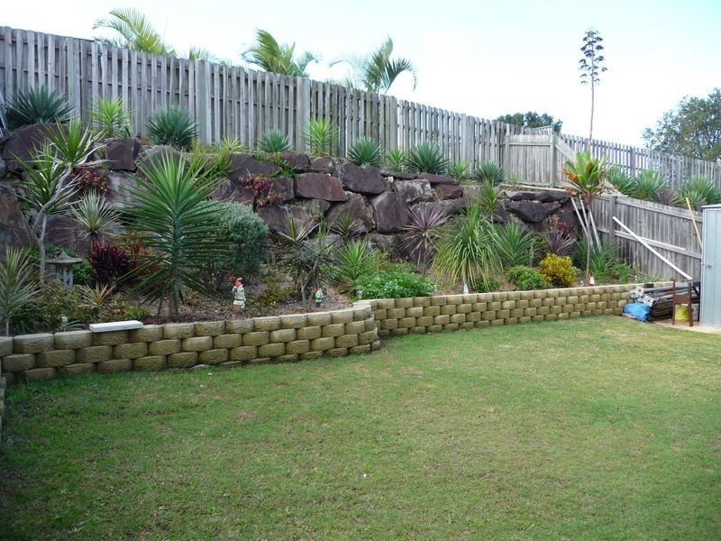 15 Fairweather Drive, Parkwood QLD 4214