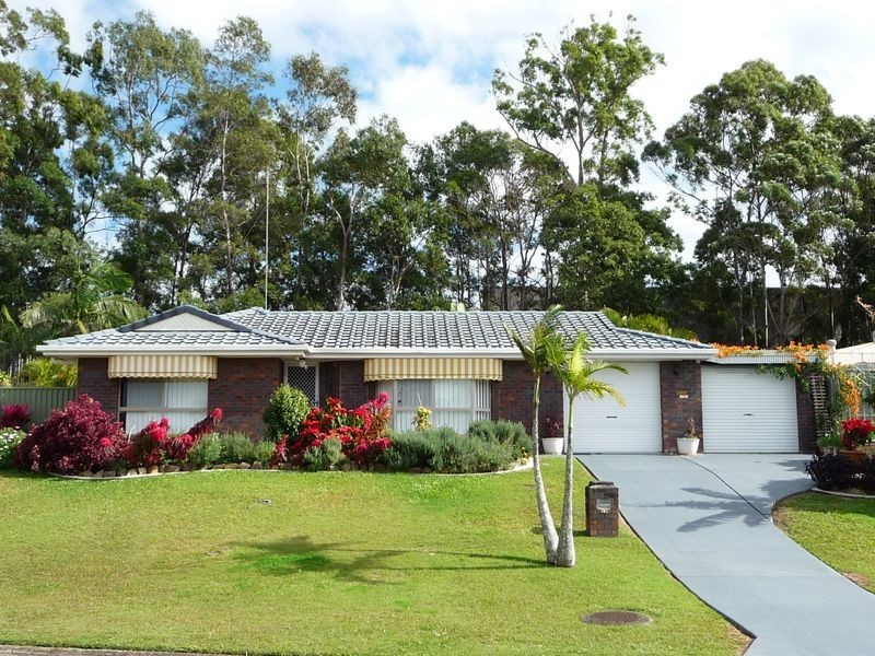 13 CHIFFLEY PLACE, Arundel QLD 4214