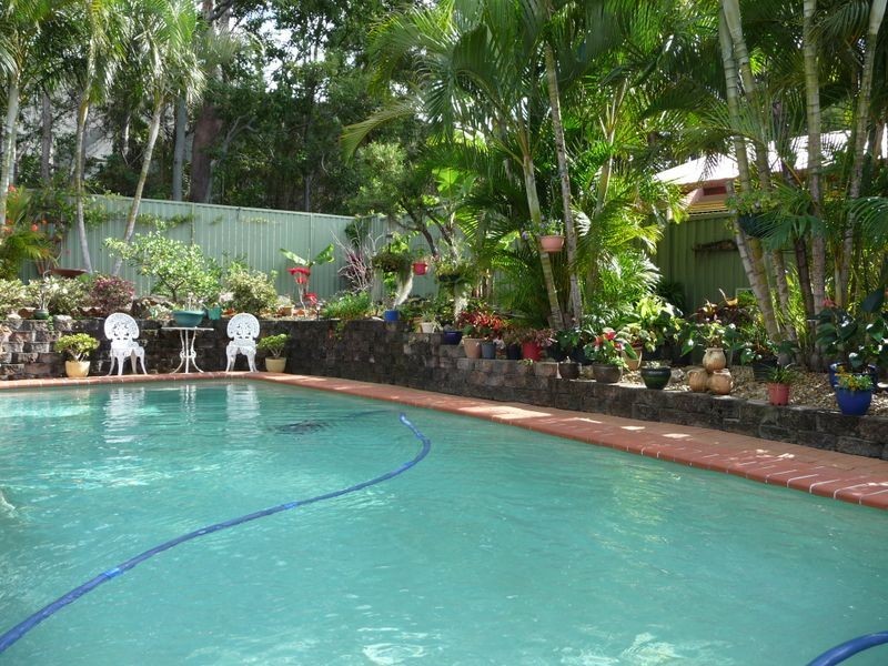13 CHIFFLEY PLACE, Arundel QLD 4214