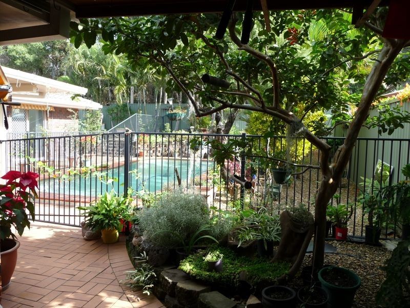 13 CHIFFLEY PLACE, Arundel QLD 4214