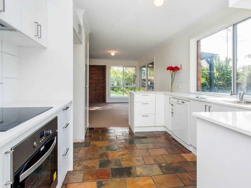 12 MONROE COURT, Oxenford QLD 4210