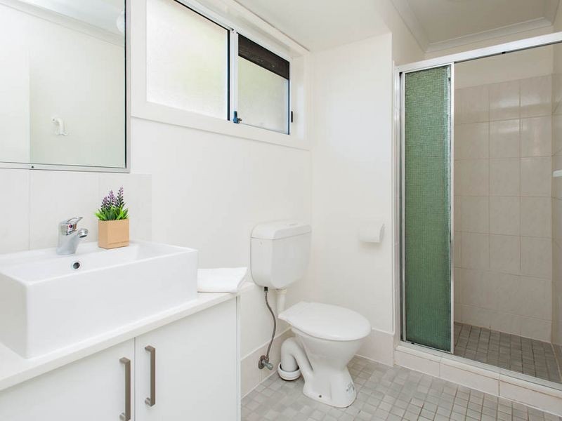 12 MONROE COURT, Oxenford QLD 4210