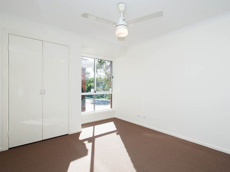 12 MONROE COURT, Oxenford QLD 4210