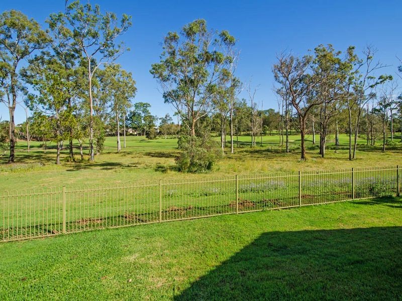 104 ARUN DRIVE, Arundel QLD 4214