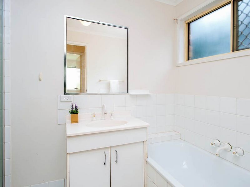 2/3 WATERBIRD PLACE, Coombabah QLD 4216