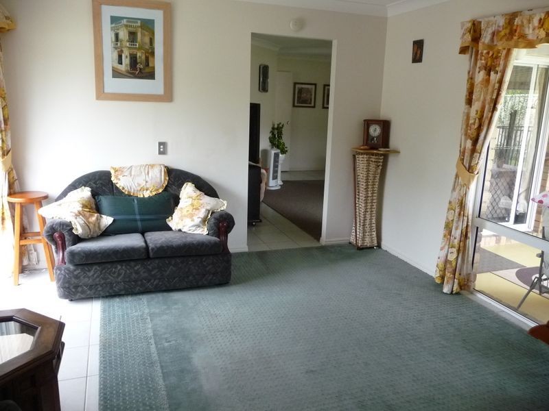 13 FLOYD COURT, Parkwood QLD 4214