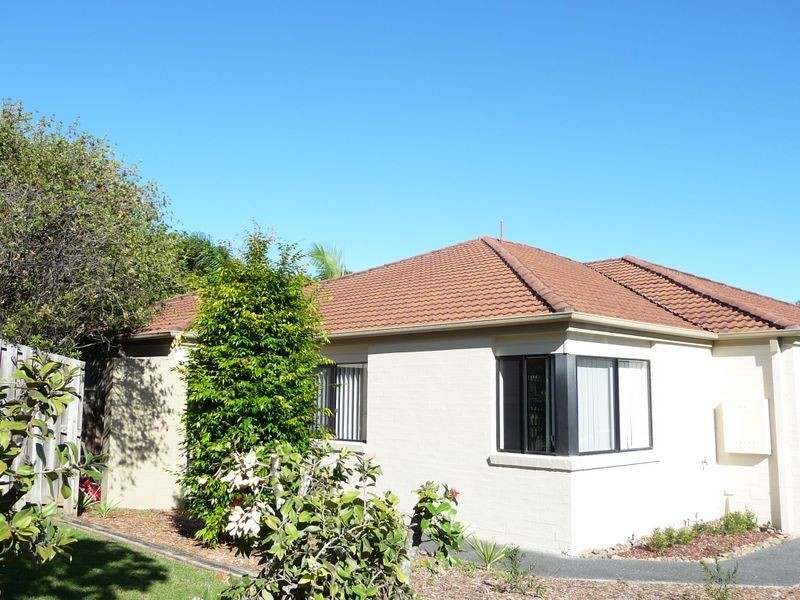 20/590 Pine Ridge Road, Coombabah QLD 4216