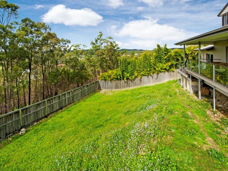 11 SALVADO DRIVE, Pacific Pines QLD 4211