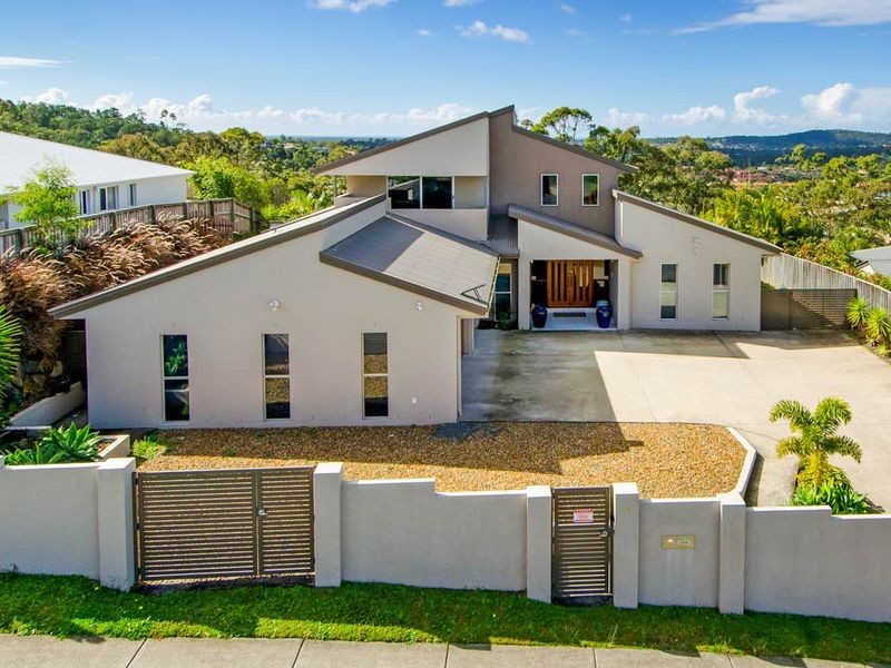 11 SALVADO DRIVE, Pacific Pines QLD 4211