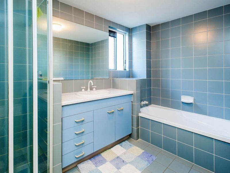 100/1 LEE ROAD, Runaway Bay QLD 4216