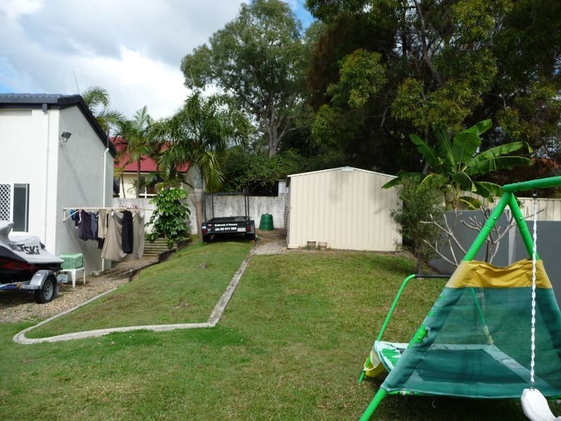 14 Pearson Close, Arundel QLD 4214