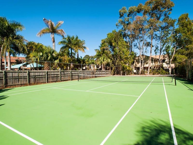 161/641 Pine Ridge Rd, Biggera Waters QLD 4216