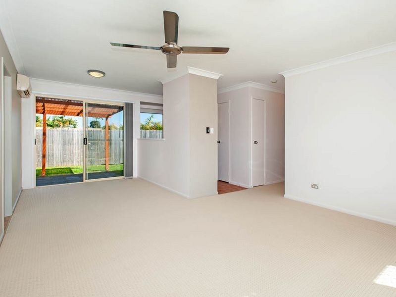 2/26 Crystal Reef Drive, Coombabah QLD 4216
