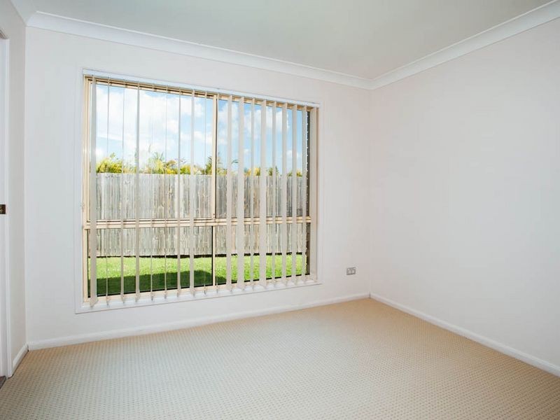 2/26 Crystal Reef Drive, Coombabah QLD 4216