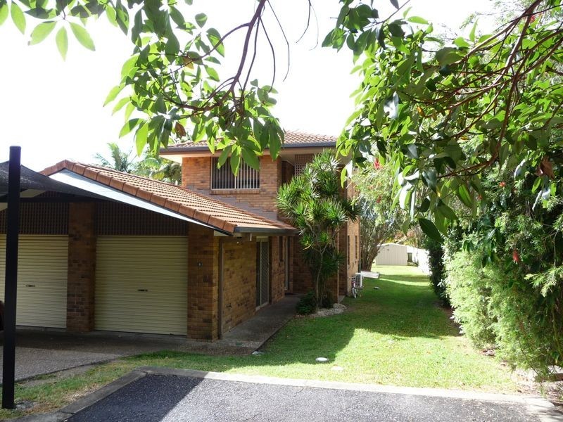 8/461 Pine Ridge Road, Runaway Bay QLD 4216