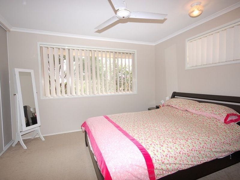 8/461 Pine Ridge Road, Runaway Bay QLD 4216