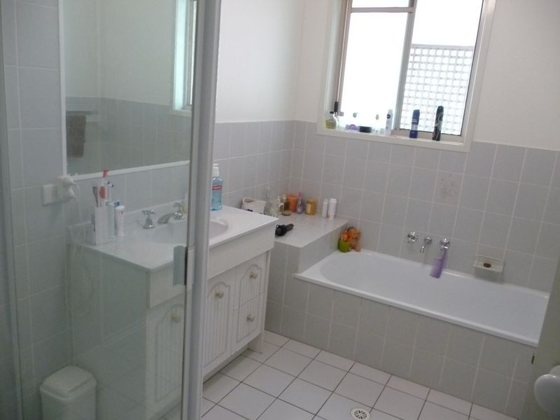 8/461 Pine Ridge Road, Runaway Bay QLD 4216