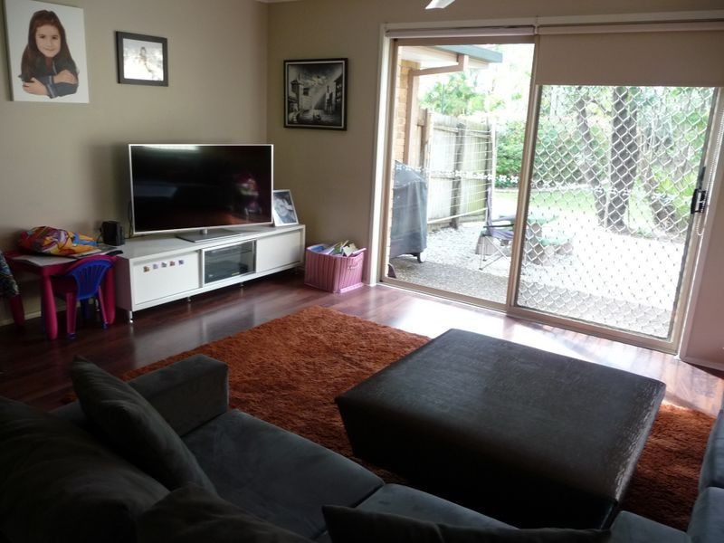 8/461 Pine Ridge Road, Runaway Bay QLD 4216