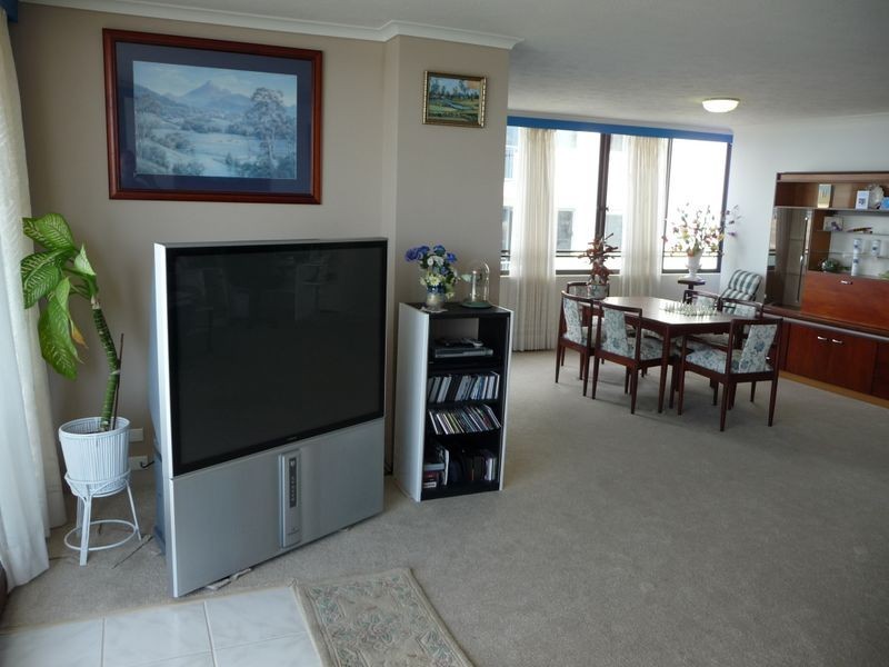12/318 Marine Parade, Labrador QLD 4215