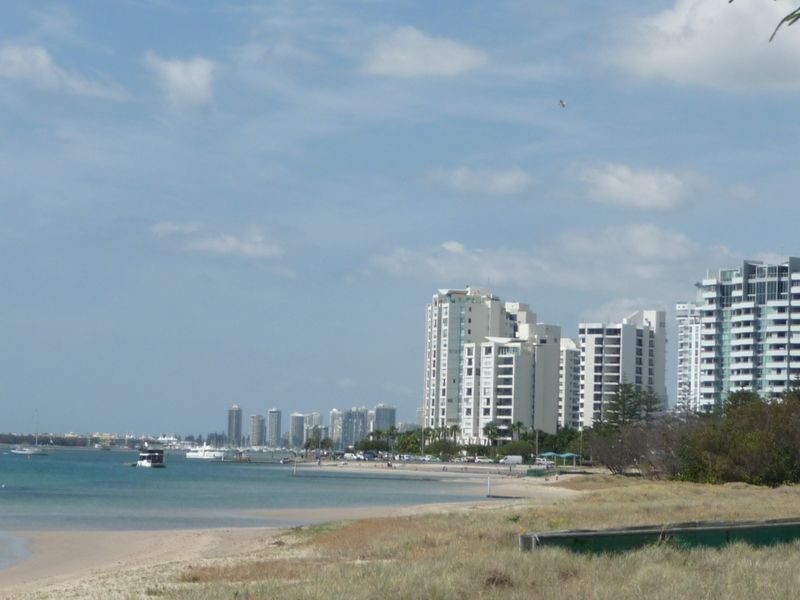 10/416 Marine Parade, Biggera Waters QLD 4216