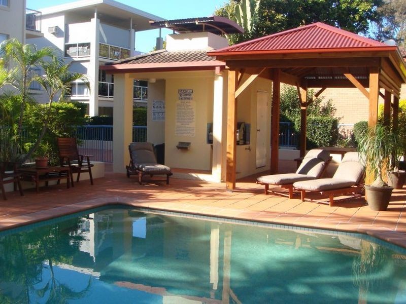 10/416 Marine Parade, Biggera Waters QLD 4216