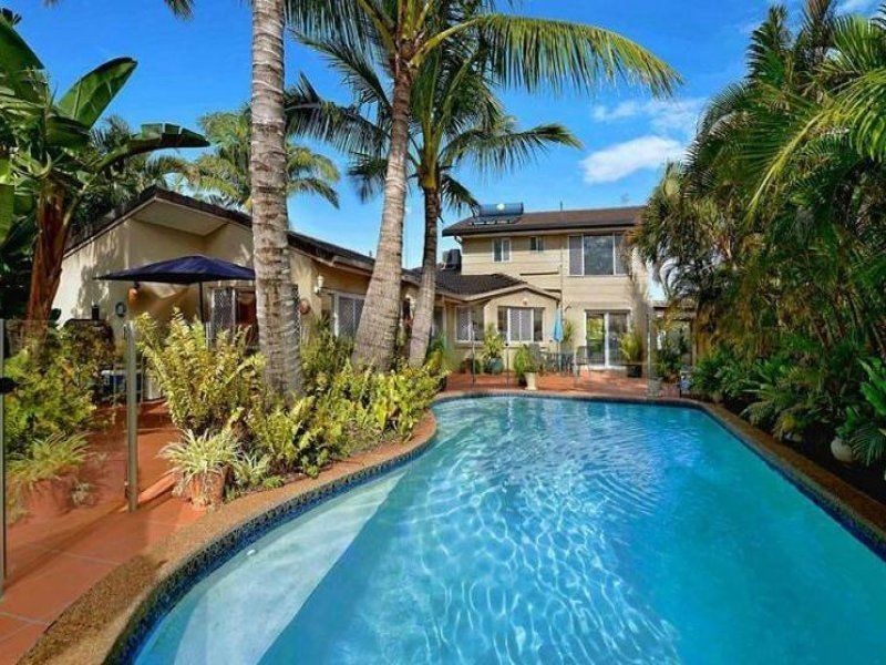 5 O’Grady Drive, Paradise Point QLD 4216