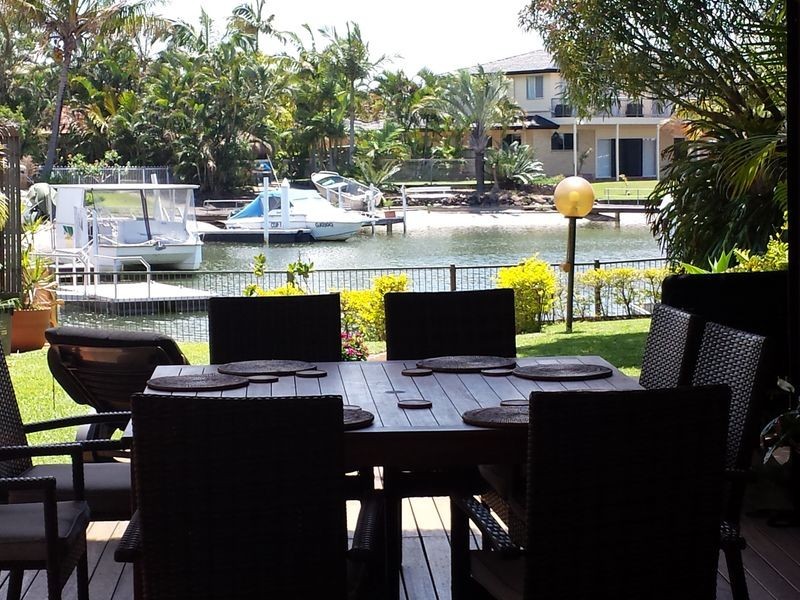 5 O’Grady Drive, Paradise Point QLD 4216