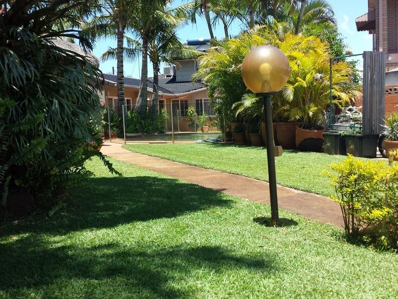 5 O’Grady Drive, Paradise Point QLD 4216