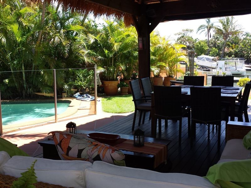 5 O’Grady Drive, Paradise Point QLD 4216