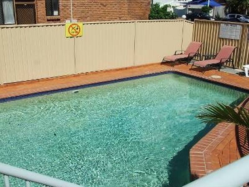 16/7 Robert Street, Labrador QLD 4215