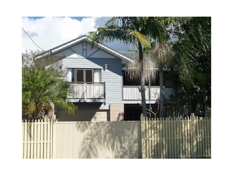 1/36 Clam Street, Runaway Bay QLD 4216