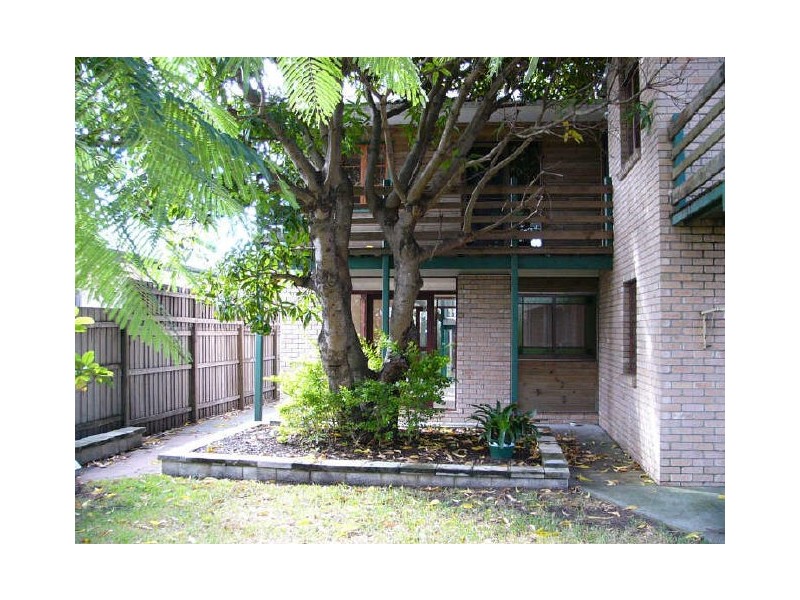 1/36 Clam Street, Runaway Bay QLD 4216