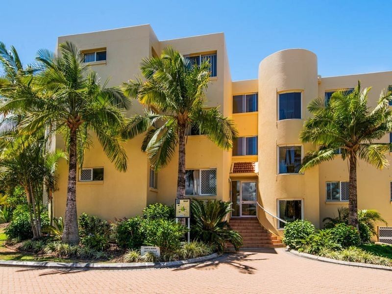 1/41a Broadwater Street, Runaway Bay QLD 4216