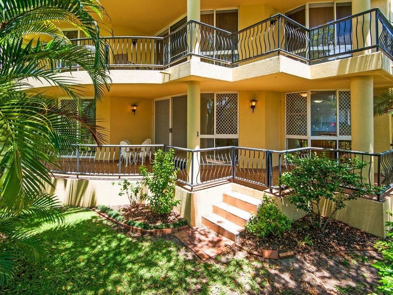 1/41a Broadwater Street, Runaway Bay QLD 4216