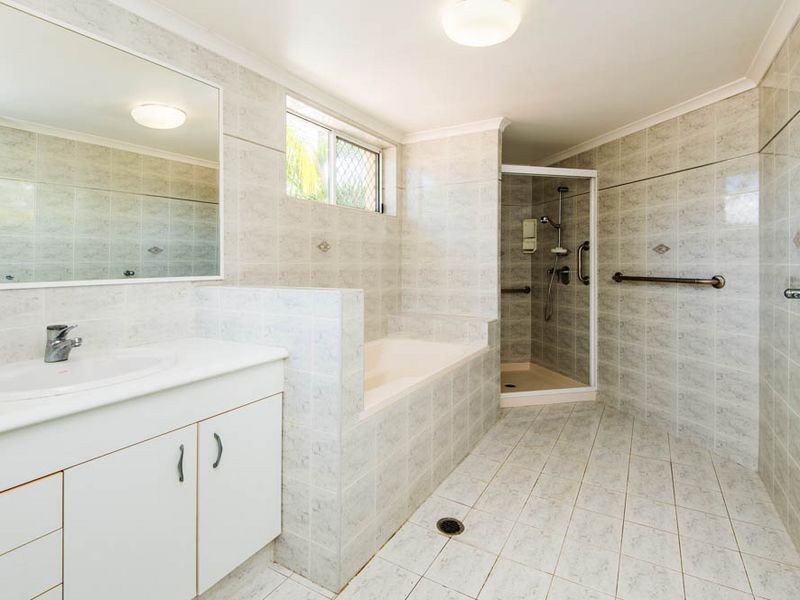 1/41a Broadwater Street, Runaway Bay QLD 4216