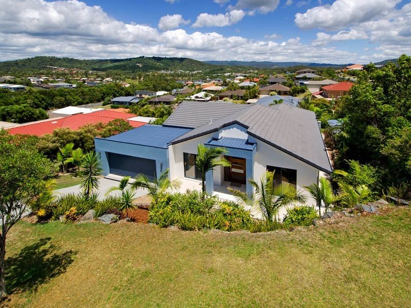 10 Cobbler Place, Pacific Pines QLD 4211