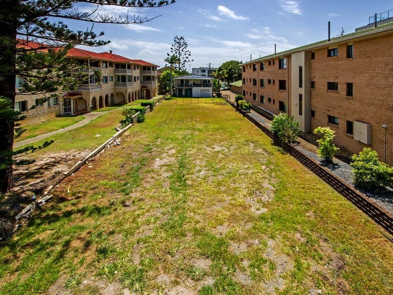 502 Marine Parade, Biggera Waters QLD 4216
